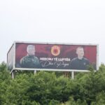 Odlaganje presude Tačiju i ostalim izazvalo buru: „Produžavanje nepravde“ i optužbe na račun Specijalnog suda Tači Veselji bilbord