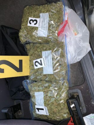 Zaplena Pri&scaron;tina prizren droga oružje novac