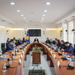 Osmani sa političkim partijama o datumu izbora SO Zvečan i Leposavić osmani i predstavnici so zvečan i leposavić