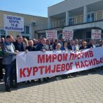 Skup i u Gračanici, kao podrška Srbima sa Severa gračanica protest