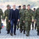 Srpski ministar odbrane u Raški: Vojska spremna i obučena da izvrši svaku naredbu vrhovnog komandanta