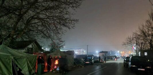 barikade rudare noću