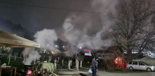 FOTO: KoSSev/ Barikade