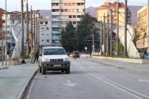 jug most policija džip