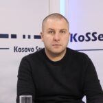 Drže nas konstantno u strahu kao kad Barselona igra fudbal, neću da se bavim time jesu li se Vučić i Kurti posvađali Dušan Milunović Duci
