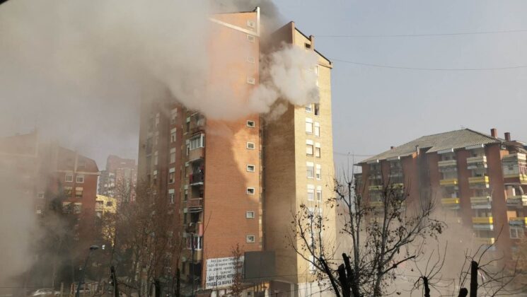 zgrada požar mitrovica