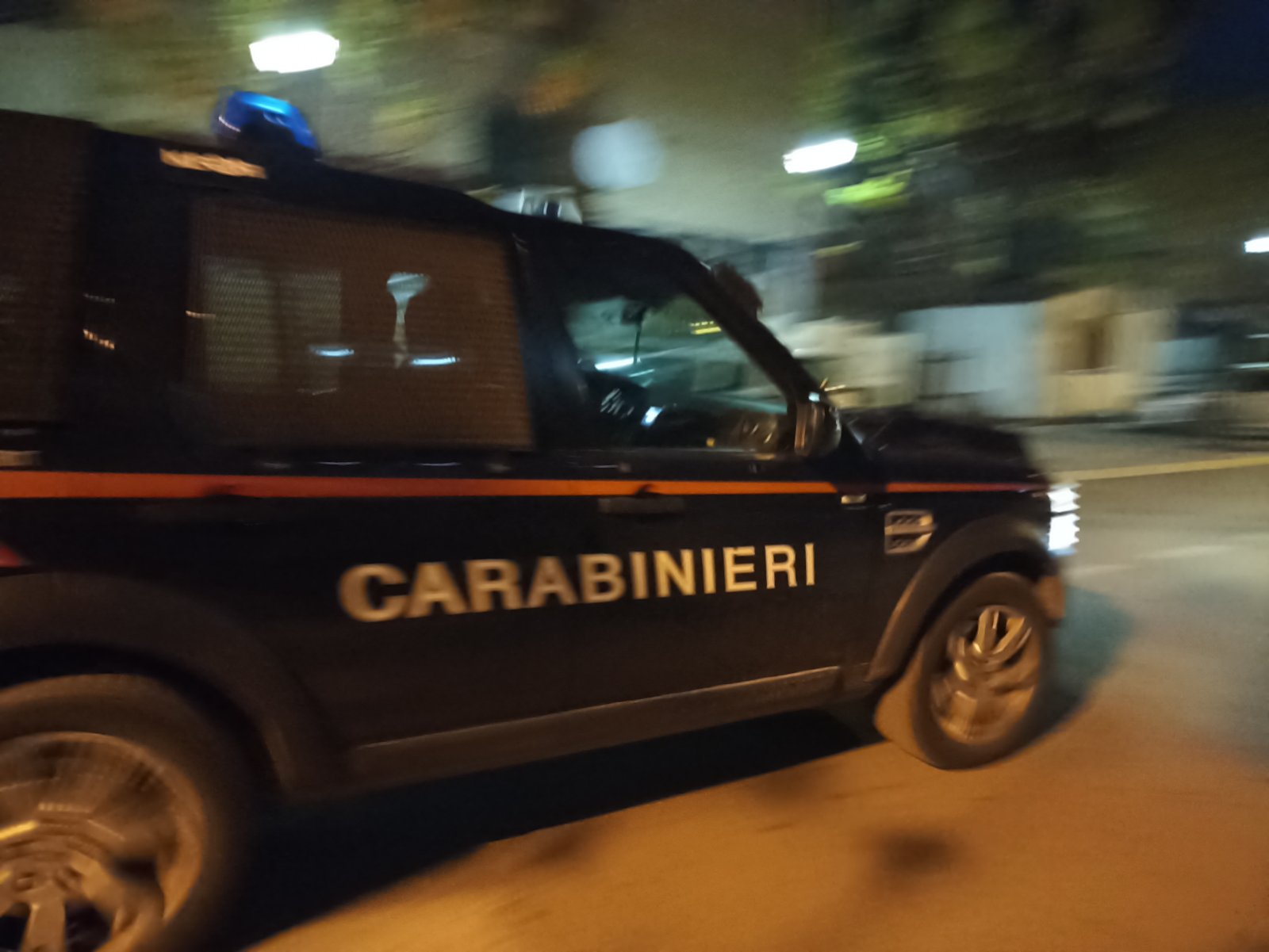 U Bariju uhapšen Albanac osumnjičen da je partnerku pretukao na smrt