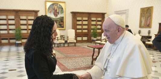 Osmani i Papa Franja
