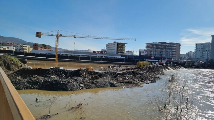 Most ibar poplave istočni Mitrovica