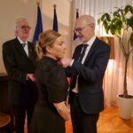 Urednici KoSSev portala uručen orden viteza Nacionalnog reda za zasluge