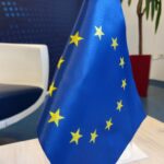 Nacrt Izveštaja o napretku za Kosovo: Kritike zbog delovanja na severu i poziv da se počne sa formiranjem ZSO Evropska unija zastava