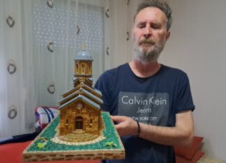 Neobičan hobi koji oplemenjuje dušu: Replike crkava i manastira koje oduzimaju dah