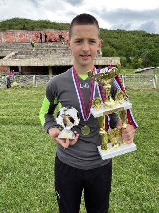 OFK Dif TUrnir leposavić
