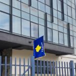 LVV najavljuje intenziviranje napora za biranje predsednika, opozicija traži ozbiljnost Opština Severna Mitrovica zastava kosovska kosovo