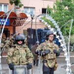Zvečanac L.D. osuđen na osam meseci zatvora i kaznu od 10.000 evra zbog učešća u protestu ispred opštine