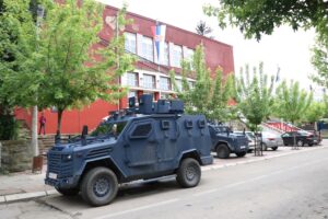 Opština Zvečan zastave kosovoska