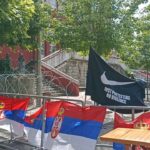 AP: 8 koraka za deeskalaciju krize: Povlače se specijalci, u julu ostavke gradonačelnika, do septembra izbori, Srbi nazad u kosovske institucije… Zastava Najk nike