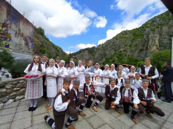 Smotra dečijeg folklora u Svetim Arhangelima