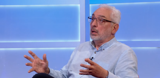 Božo Prelević