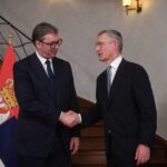 Vučić i Stoltenberg: Da se smanje tenzije i uzdrži od nasilja, KFOR sprovodi mandat