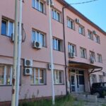 Ambasada SAD: Vlasti Severne Mitrovice bez koordinacije odlučile o ‘oslobađanju’ opštinskog objekta