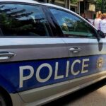 Policija u Peći i Uroševcu zaplеnila oko 16 kilograma droge, oružje i novac, uhapšene tri osobe