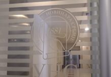 UNS traži da se pronađe i kazni osoba koja je pretila Mladenu Savatoviću, novinaru N1
