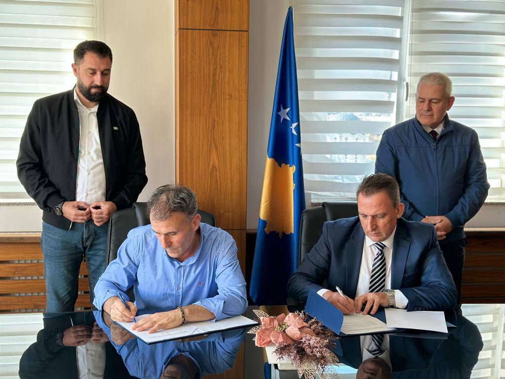 Svečlja Krasnići Hetemi Camaj