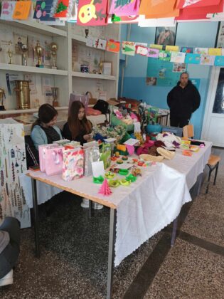 Prodajna izložba gračanica