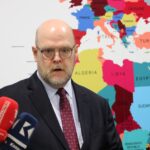 Hovenijer: Kada bi moja vlada počela da radi stvari koje bi mojoj deci otežale obrazovanje ili našoj porodici pristup pedijatru, bio bih prilično nesrećan Džefri Hovenijer