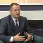 Ismailji: Građani će moći da prime novac iz Srbije, ali isključivo u evrima, potrebno licencirati ustanovu za druge valute Guverner Centralne banke Kosova Ahmet Ismailji