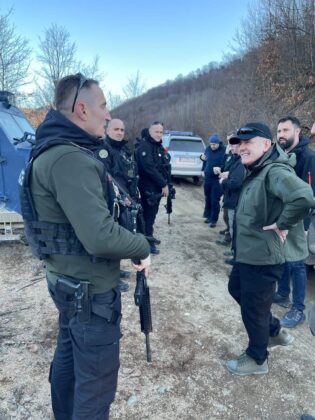 Svećlja Krasnići Hodža Sever Brnjak poseta obilazak krijumčarenje