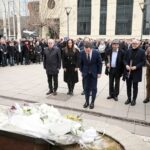 Kurti on the 17th anniversary of demonstrations against Ahtisaari: We rightly opposed mono-ethnic concessions Kurti odavanje počasti Arbenu Đeljadiniju i Monu Baljaju Priština