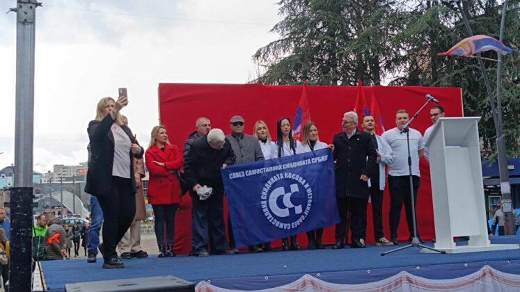 Protest Kosovska Mitrovica dinari