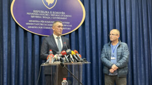 Nenad Rašić ministar konferencija priština o dinarima CBK privremeni organi institucije