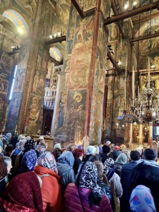 Visoki Dečani liturgija