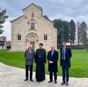 Francuske diplomate u Visokim Dečanima