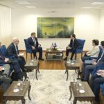 Kurti posle sastanka sa Eskobarom: Istakao sam potrebu da se Srbija smatra odgovornom za napad na Banjsku Aljbin Kuri i Gabrijel Eskobar