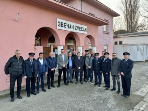 Železničari u Zvečanu