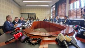 Komisija za bezbednosna i odbrambena pitanja Daut Hodža