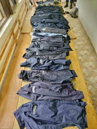 Donje Isevo uniforme