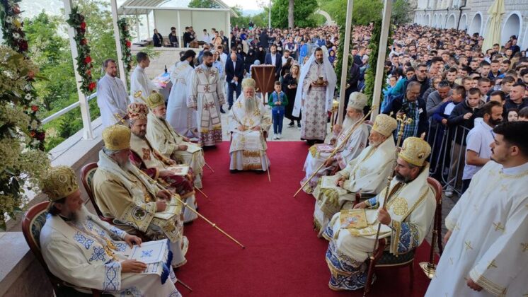 Ostrog - Proslava praznika Svetog Vasilija Ostro&scaron;kog