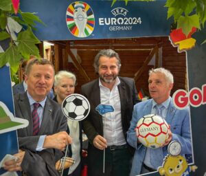 Ambasador Sunjog Ambasador Rode gradonačelnik Prištine Rama