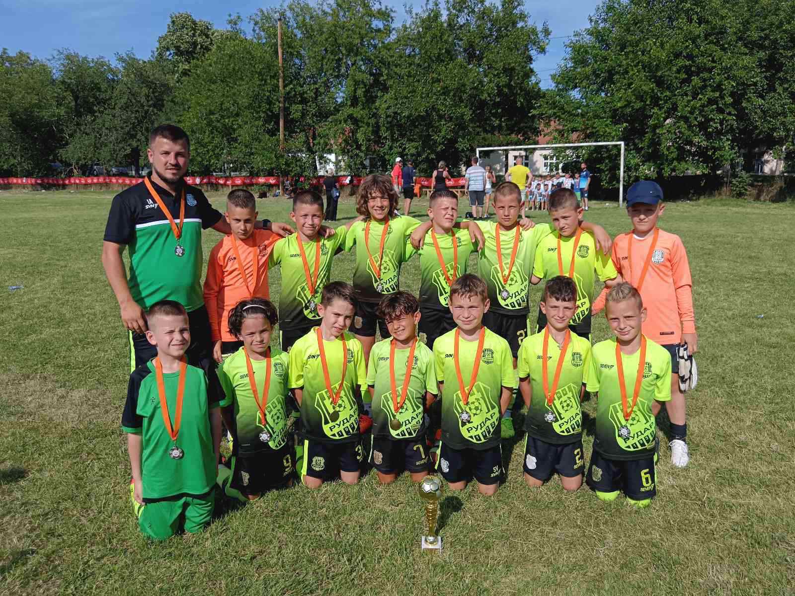 FOTO: FK "Rudar" Nova tri srebrna pehara za grad na Ibru