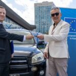 Elektroseveru EU donirala četiri polovna automobila – za lakši rad na terenu