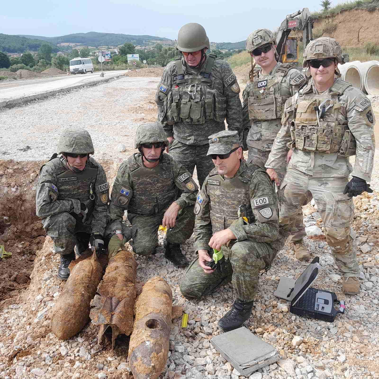 Tokom radova na autoputu Priština-Podujevo pronađene tri nemačke bombe SC-50 iz Drugog svetskog rata