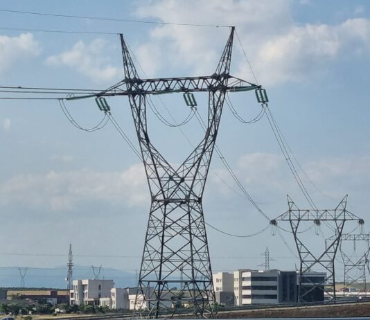 RSE: Koliko Kosovo košta blokada trgovine električnom energijom sa Srbijom FOTO: KoSSev Struja Dalekovod