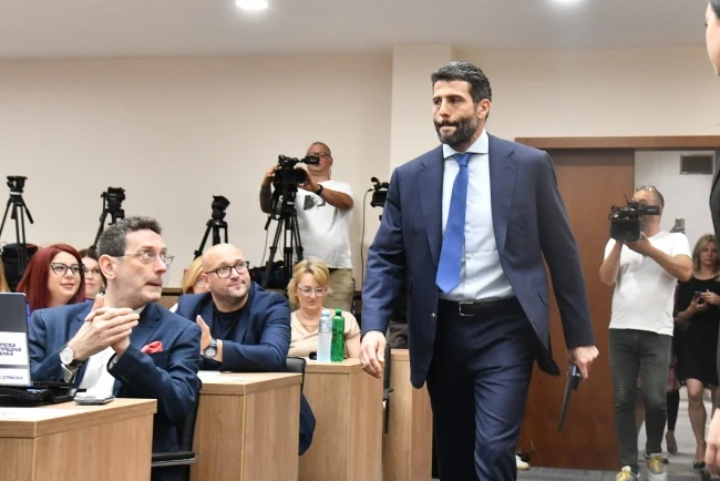Aleksandar Šapić ponovo izabran za gradonačelnika BeogradaAleksandar Šapić
