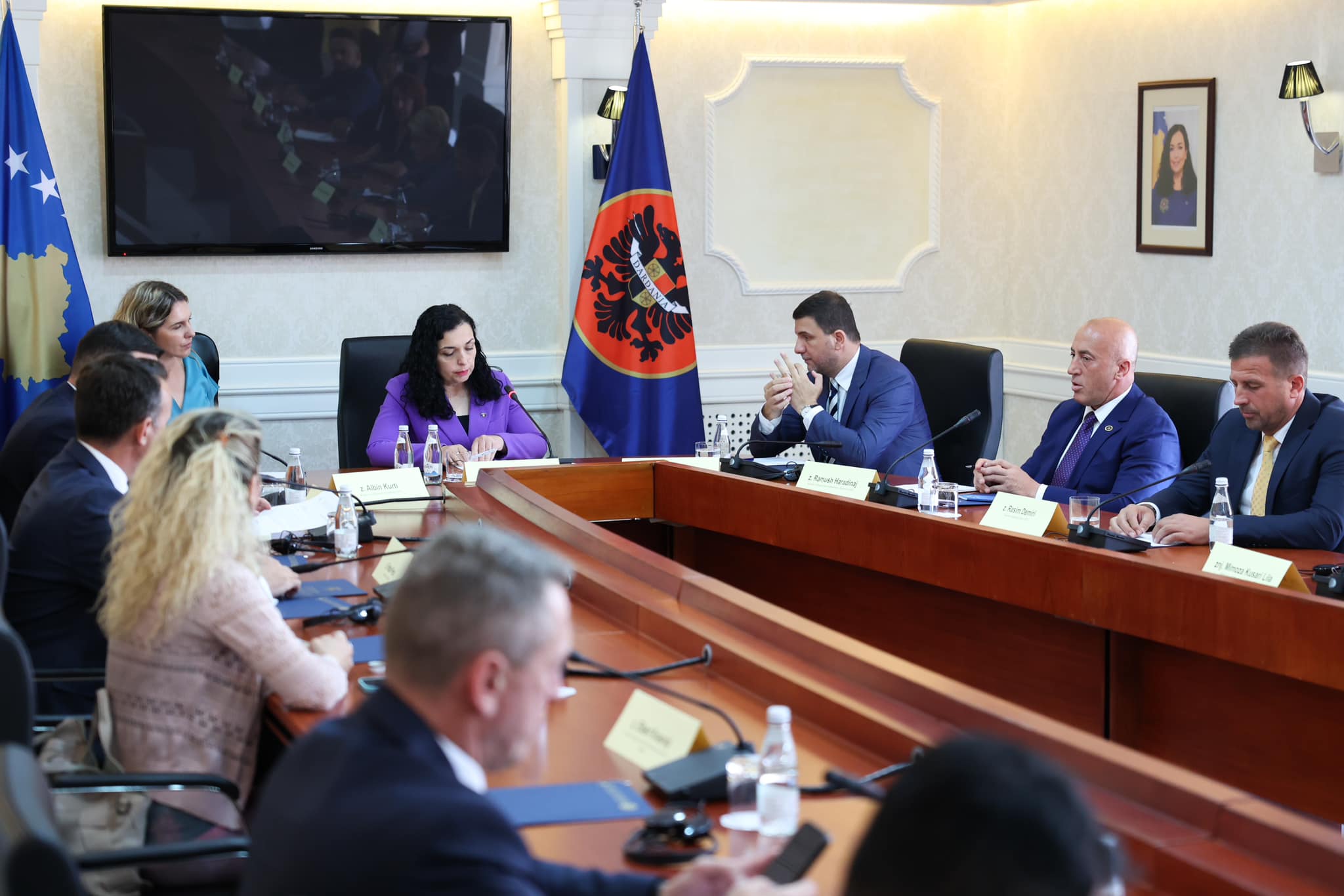 Održan sastanak Osmani i opozicije o izborima na Kosovu, izostalo prisustvo Srpske listeVjosa I opozicija izbori