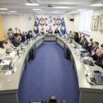 Kosovska vlada dodelila 100.000 evra za podršku Globalnoj koaliciji protiv ISIS-a Sednica vlada Kosova kosovska vlada